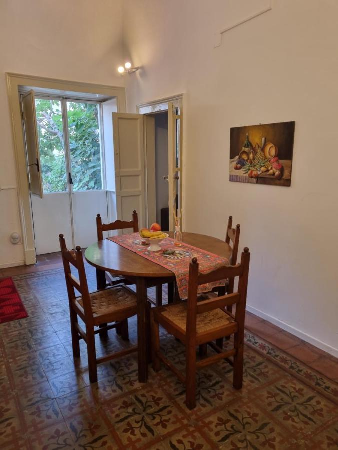 Palazzo Mannino Apartments Catánia Buitenkant foto