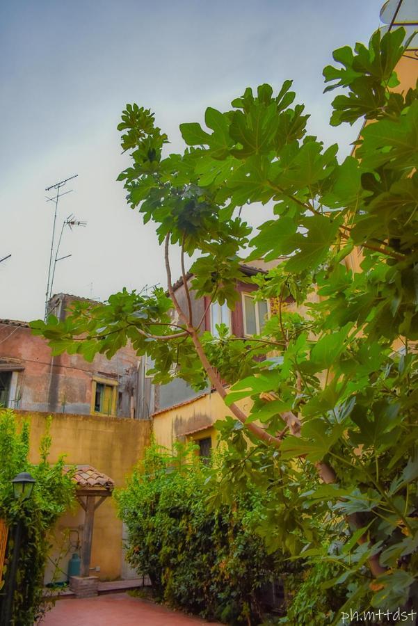 Palazzo Mannino Apartments Catánia Buitenkant foto